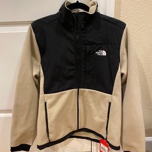 NWT North Face Denali 2 Jacket M